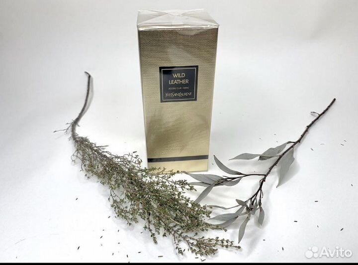 Парфюмерная вода Yves Saint Laurent