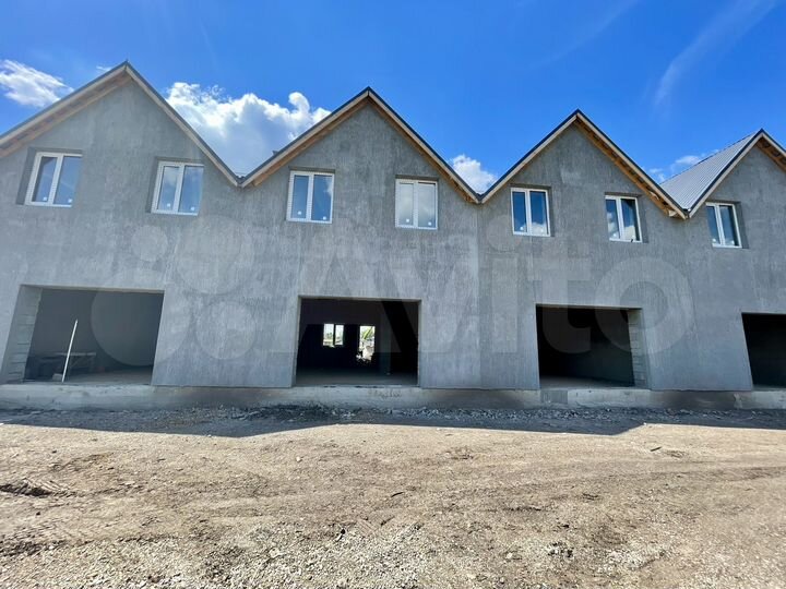 Таунхаус 133 м² на участке 4 сот.