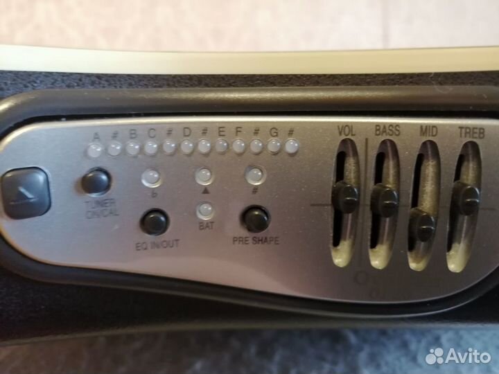 Гитара Ovation Celebrity C 057