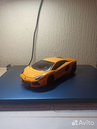 Коллекционная машинка