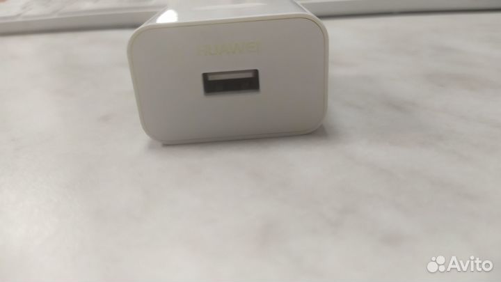 Блок питания Huawei быстрая зарядка