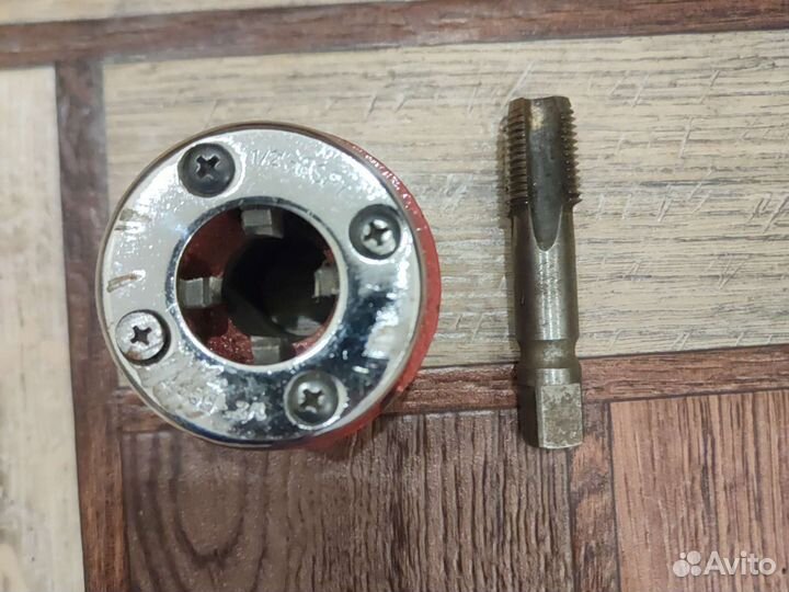 Резьбонарезной клупп