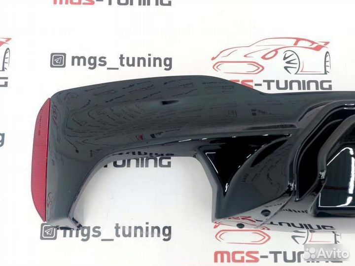 Диффузор M5 CS черный BMW 5 G30 LED стоп сигнал
