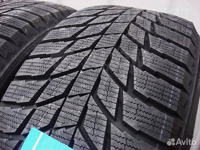 Triangle PL01 215/45 R17