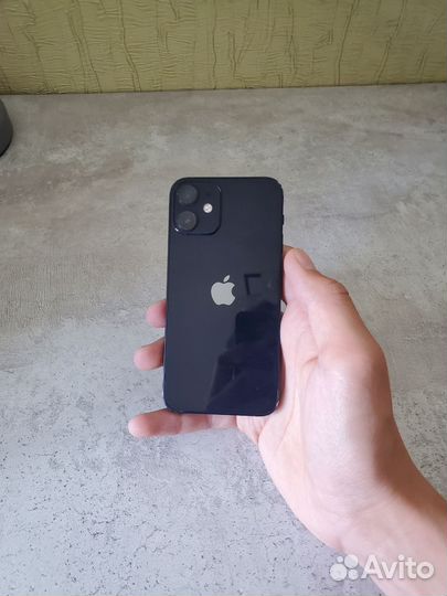 iPhone 12 mini, 64 ГБ