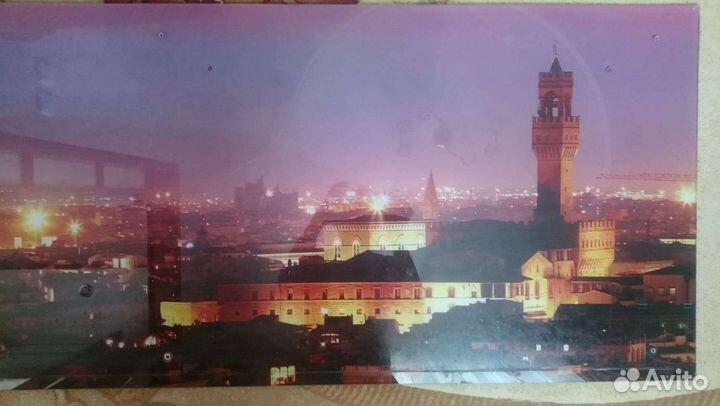 Кухонный фартук из закален.стекла бу (фрагмент)