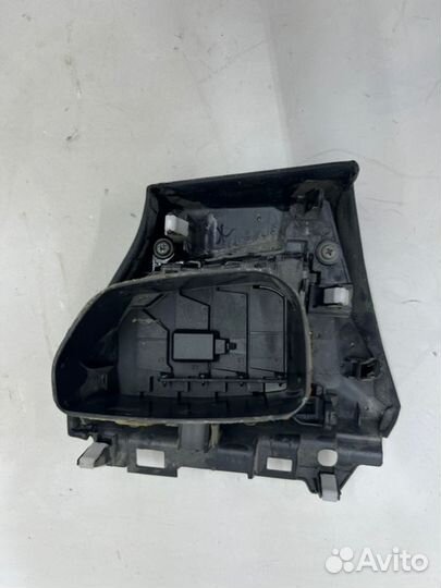 Воздуховод передний левый Toyota Corolla E180/E181