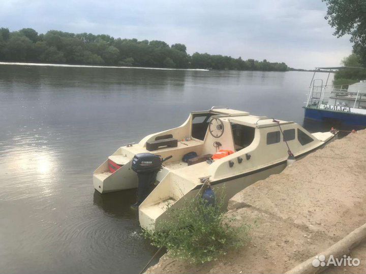 Парусный катамаран