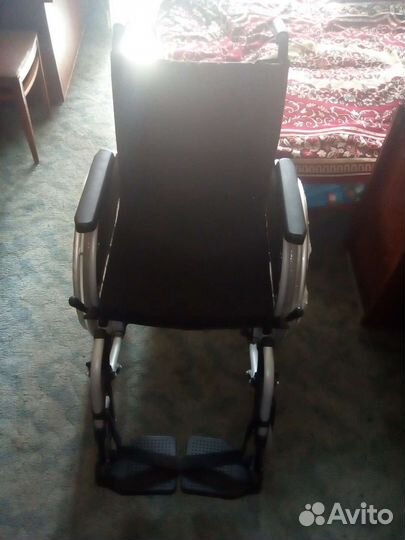Инвалидная коляска новая