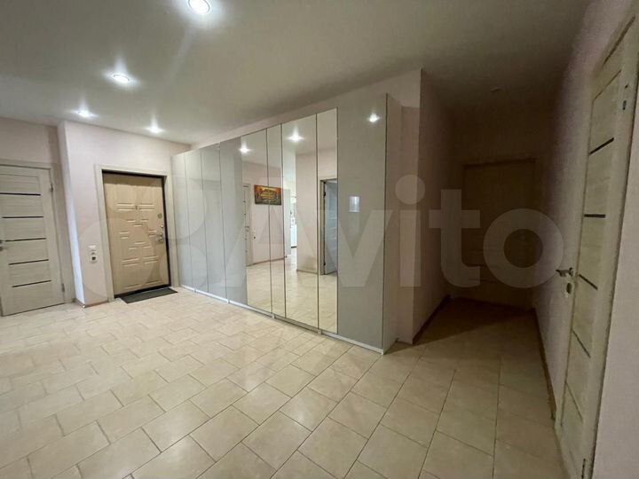 3-к. квартира, 87 м², 7/17 эт.