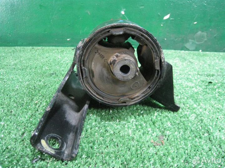 Опора (подушка) двигателя правая fiat Sedici 2007