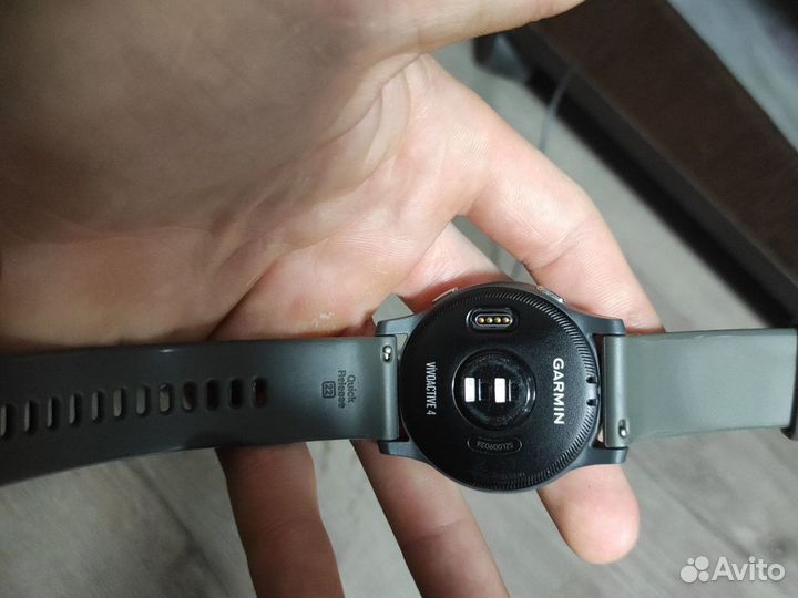 Часы garmin vivoactive 4