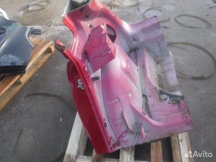 Б/У Б/У Крыло заднее правое Citroen C4 2011