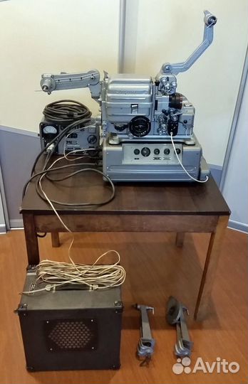 Кинопередвижка «Украина-4»