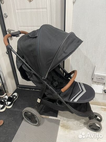 Прогулочная коляска McCan Adele