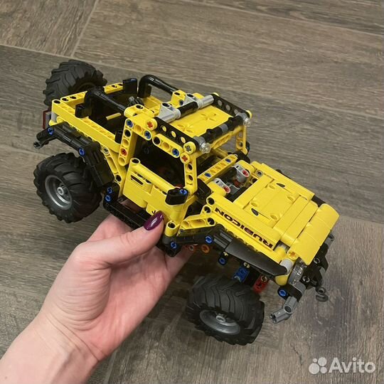 Lego Technic 42122 Jeep Wrangler