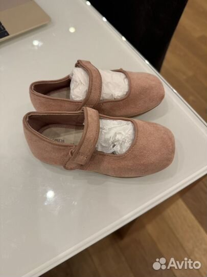 Детские туфельки Zara