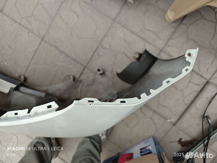 Передний бампер AeroStyle