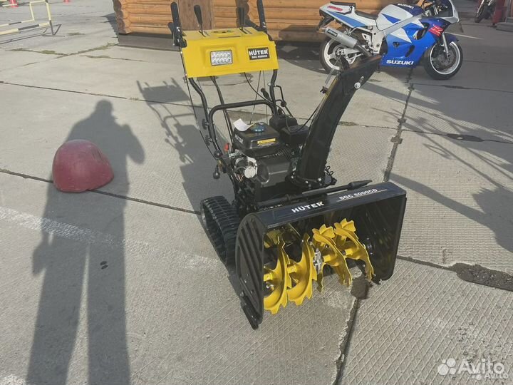 Снегоуборщик Huter SGC 6000 CD гусеничный