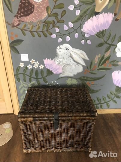 Сундук плетеный