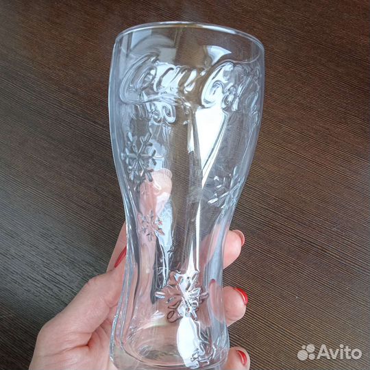 Стаканы кока кола