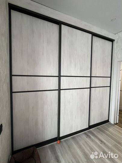 Продам шкаф купе бу