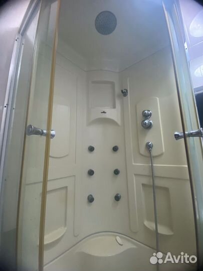 Душевая кабина