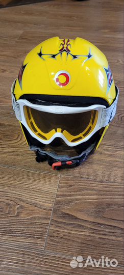 Шлем горнолыжный детский с очками