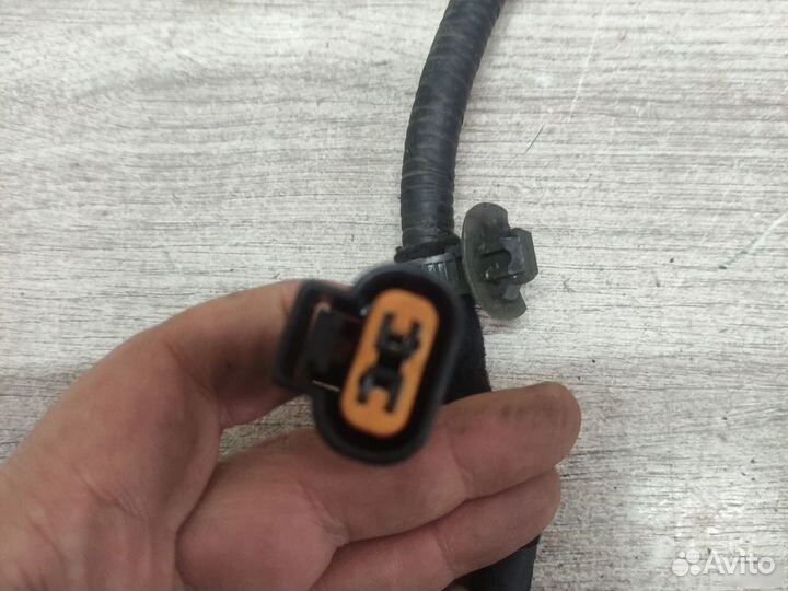 Проводка задней левой двери Hyundai Santa Fe 1