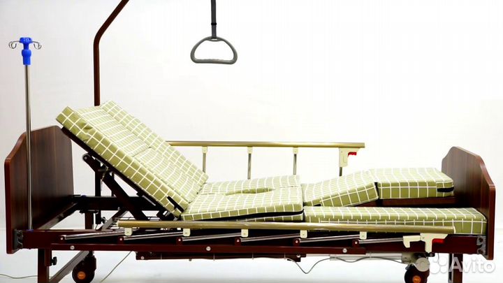 Медицинская кровать Emet Электро+Кресло+Туалет