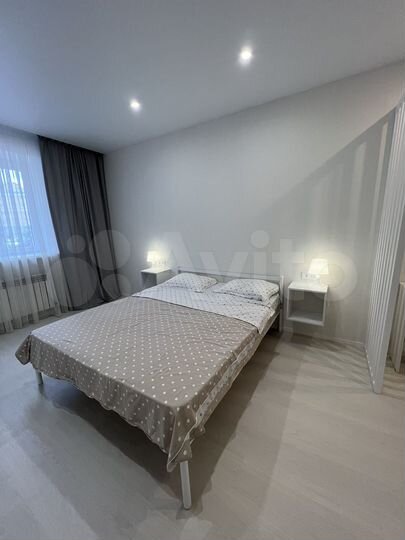 2-к. квартира, 70 м², 1/9 эт.