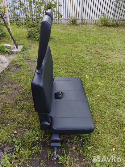 Третий ряд сидений mitsubishi pajero