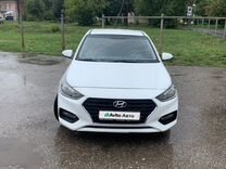 Hyundai Solaris 1.4 AT, 2017, 178 500 км, с пробегом, цена 980 000 руб.