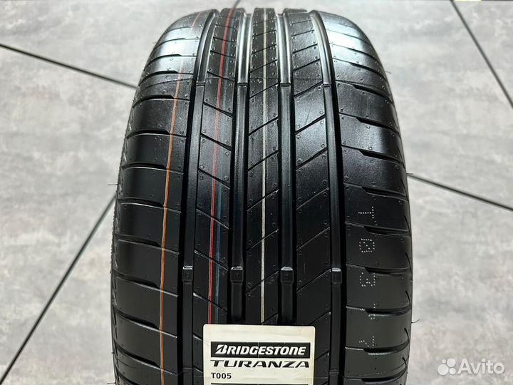 Bridgestone Turanza T005 195/60 R16 89H