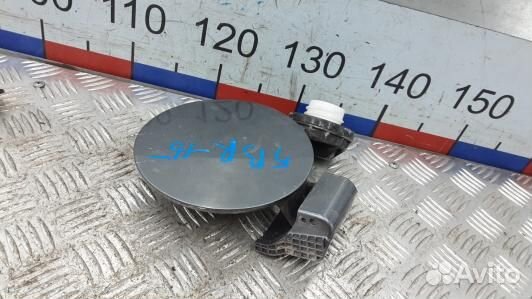 Лючок бака hyundai IX35 1 (5BR15IC01)