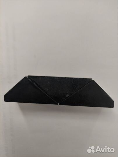 Призма оптическая дисперсионная