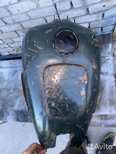 Урал мотоцикл бензобак