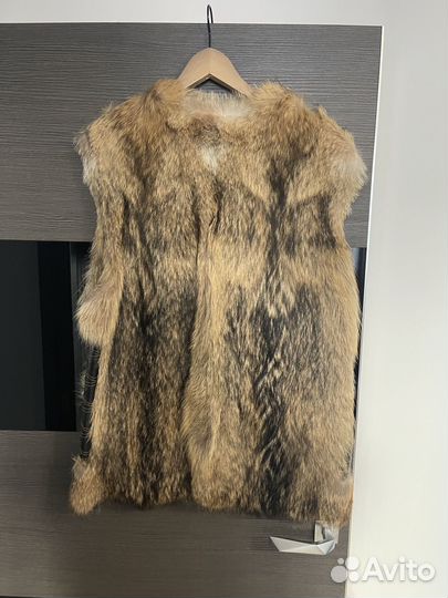 Жилет меховой койот 52