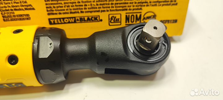 Аккумуляторная трещетка Dewalt DCF512B