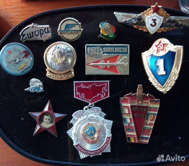 Значки одним лотом