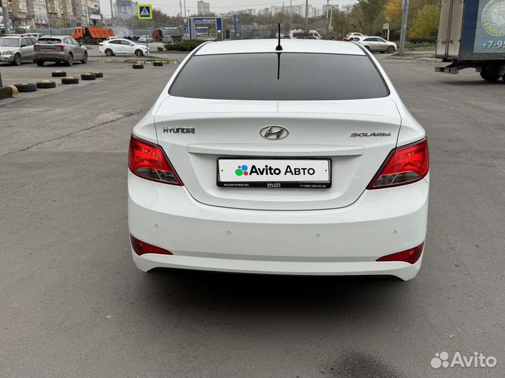 Hyundai Solaris 1.6 AT, 2015, 190 000 км