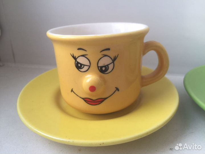 Чайная чашка с блюдцем