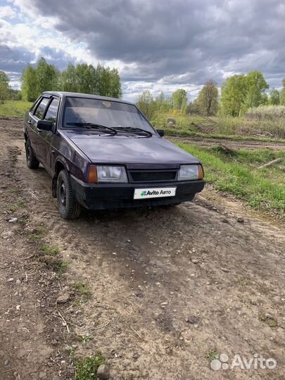 ВАЗ 21099 1.5 МТ, 1998, 300 000 км