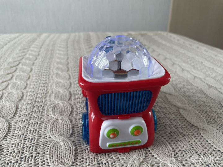 Паровозик музыкальный