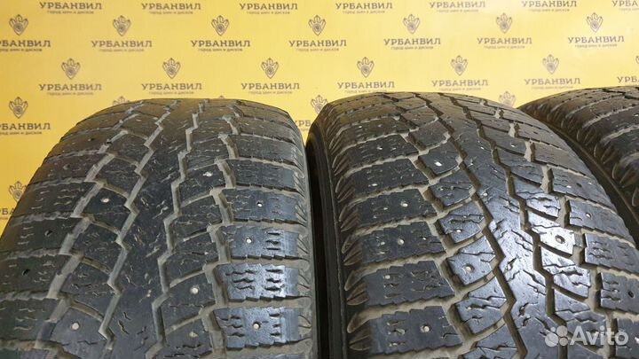 Maxxis MA-SUV Presa Spike 225/60 R17