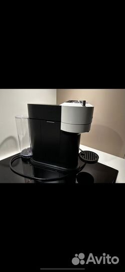 Кофеварка капсульная nespresso