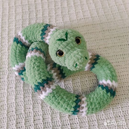 Вязаные змейки