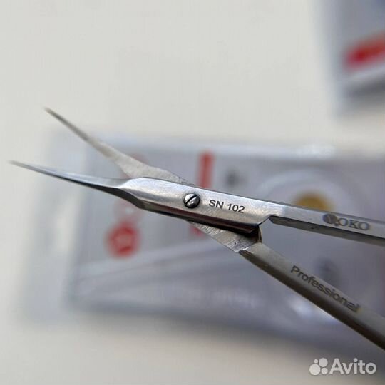 Маникюрные ножницы для кутикулы