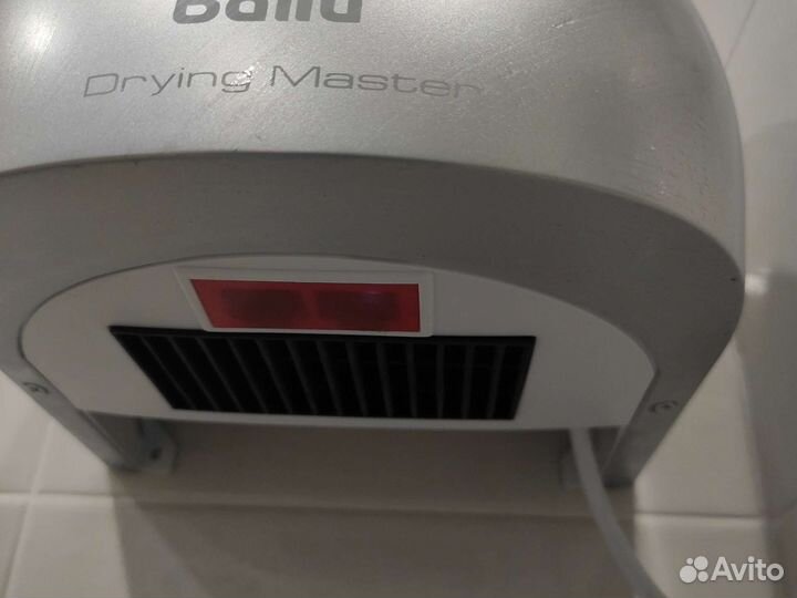 Сушилка для рук Ballu bahd-2000DM Silver