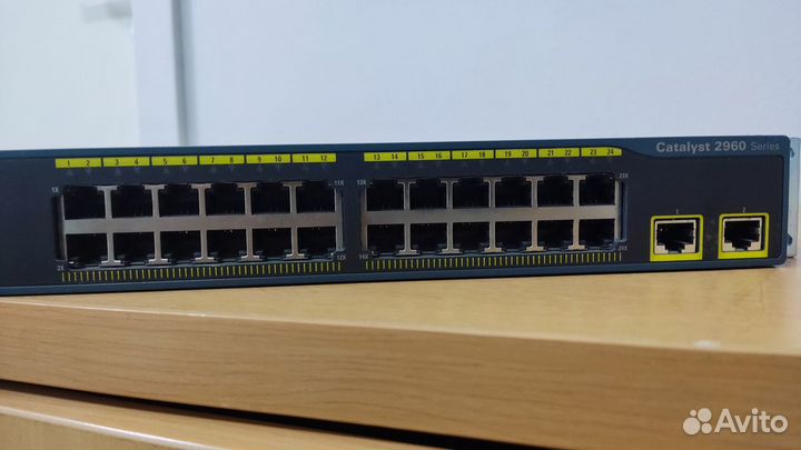 Коммутатор Сisco Catalyst 2960 WS C2960 24 TT
